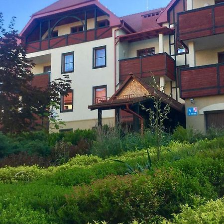 Apartament Parkowa Polana Z Ogrodem Polanica-Zdroj Exterior photo
