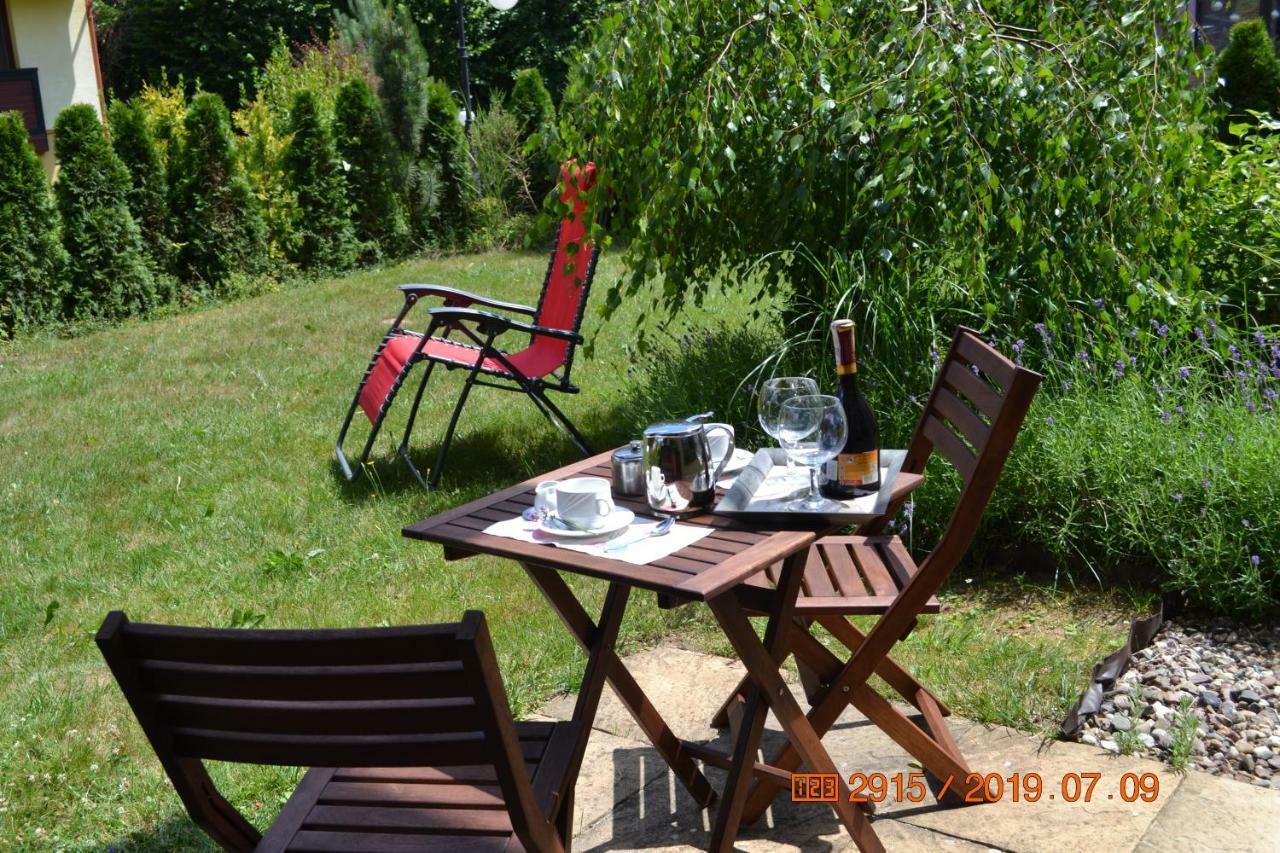 Apartament Parkowa Polana Z Ogrodem Polanica-Zdroj Exterior photo